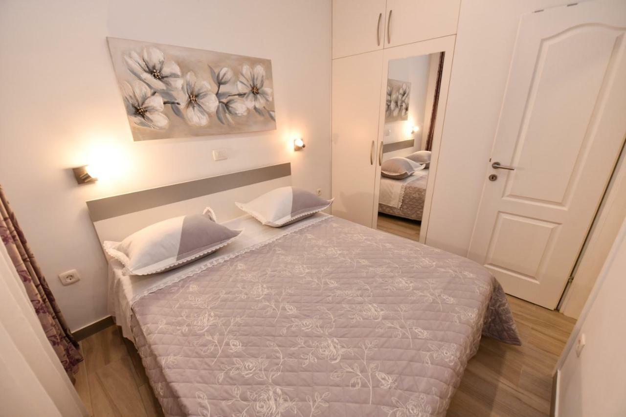 Apartment Cecilija Sinj Exteriér fotografie